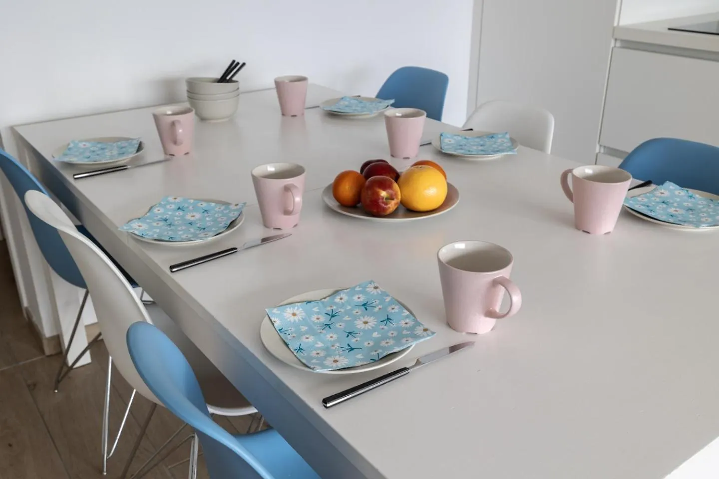 Strand OOSTENDE - SEAVIEW Cosy Studio B6 - 5 personen - direct aan het strand, volledig vernieuwd 0*,